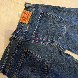 Mens Levi’s 33 W 30 L
